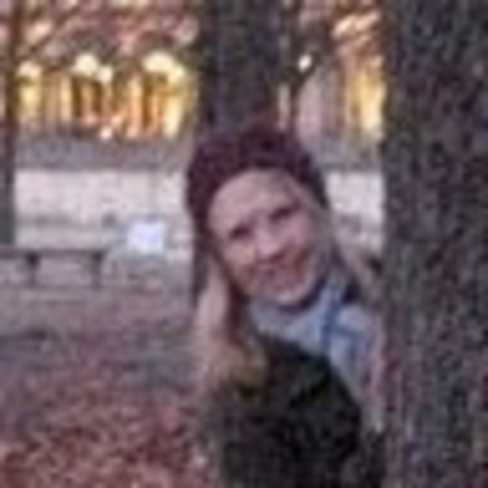 Meet your Posher, Miriam